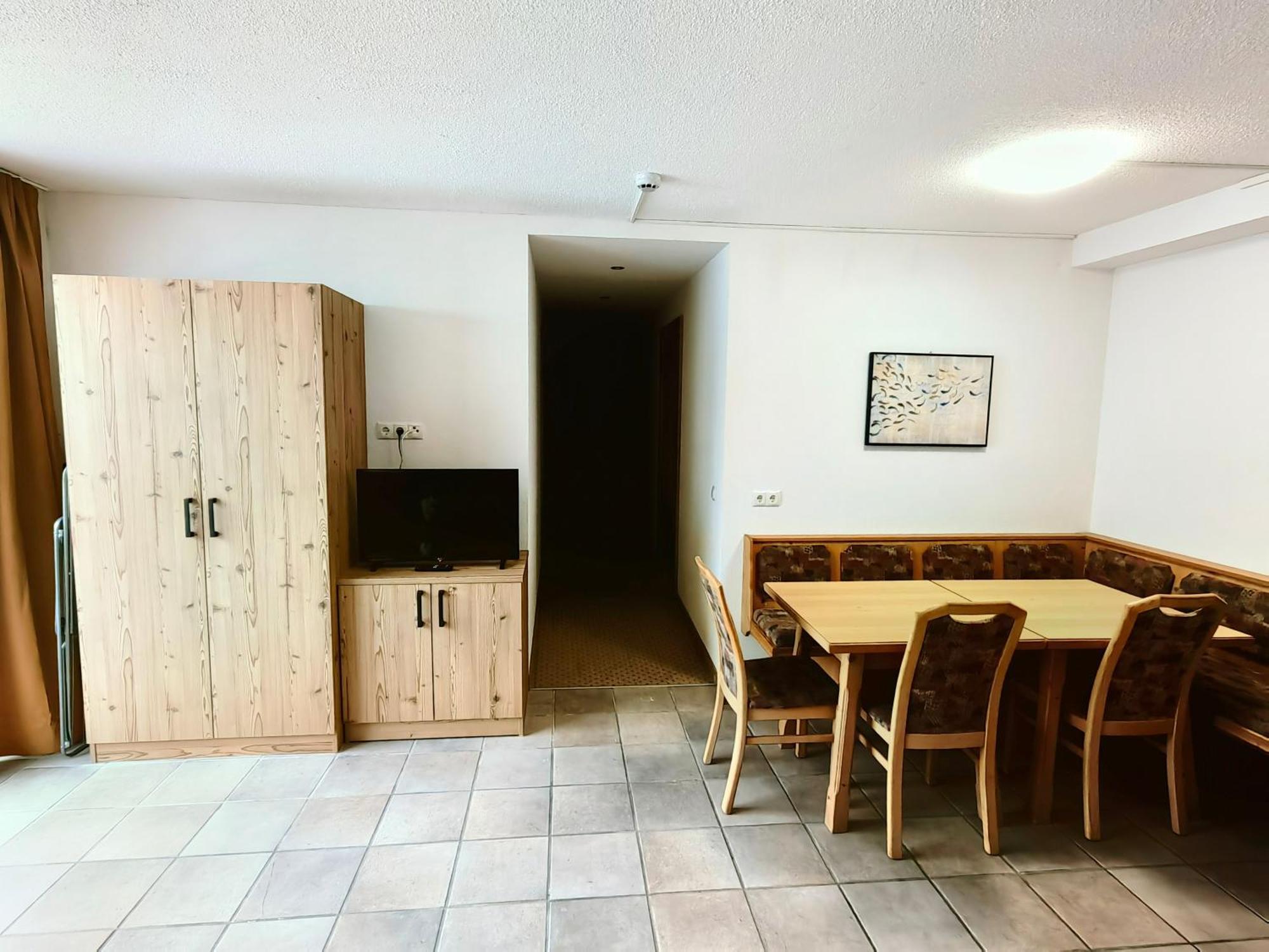 Apartments Pitztaler Nachtigall Arzl im Pitztal Luaran gambar